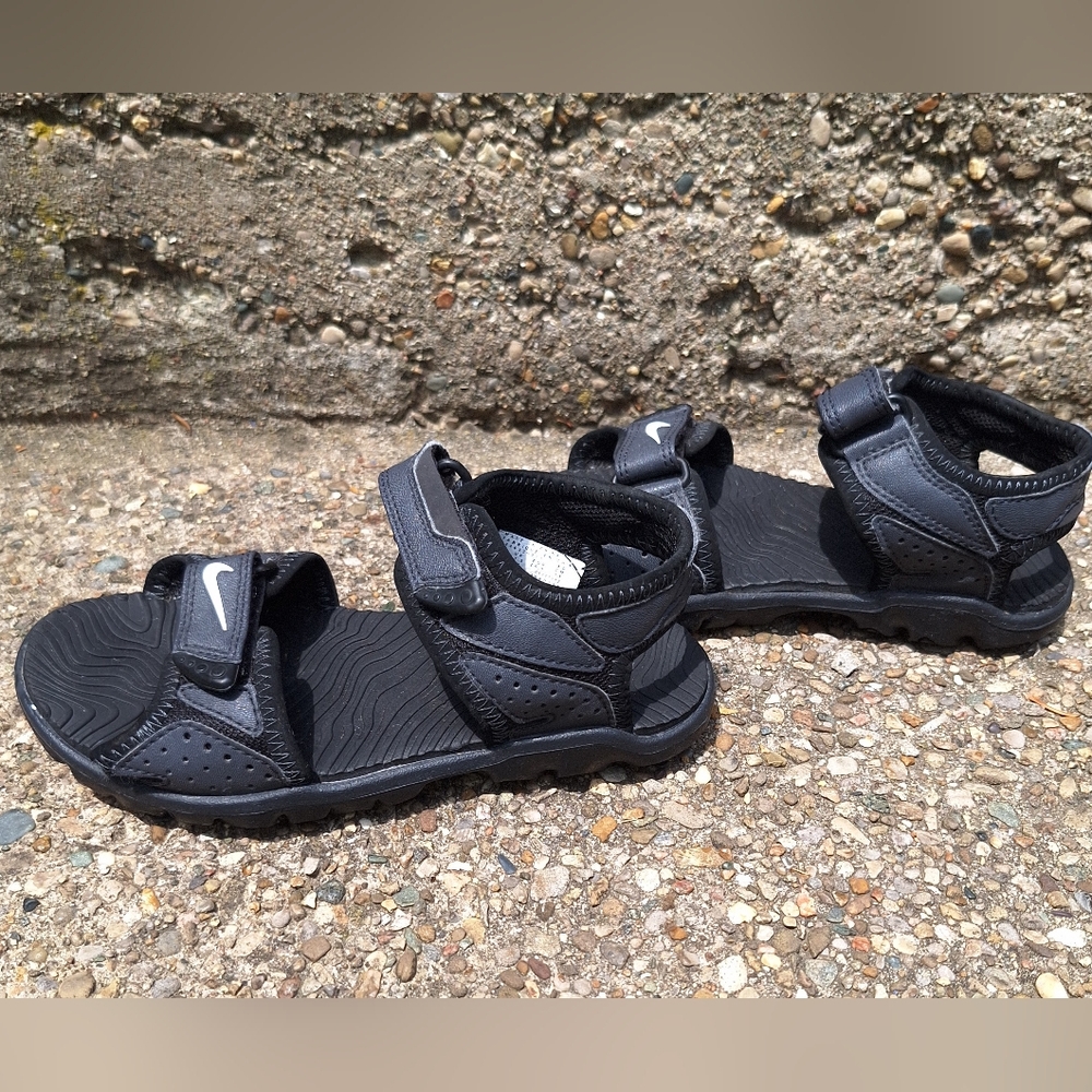 12c Nike Santiam 5 Sandals - Picture 5 of 10